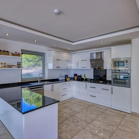 Grand Sunset, Peninsula, Kas, Antalya Вілла *