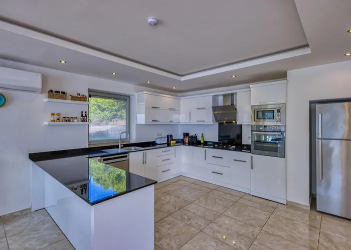 Grand Sunset, Peninsula, Kas, Antalya Вілла *